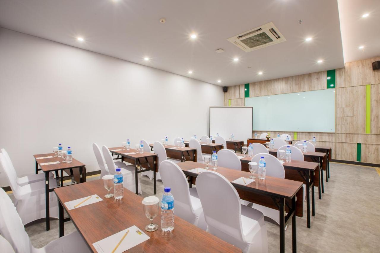 Maxone Rejuvination Gianyar Hotel Gianyar  Ngoại thất bức ảnh